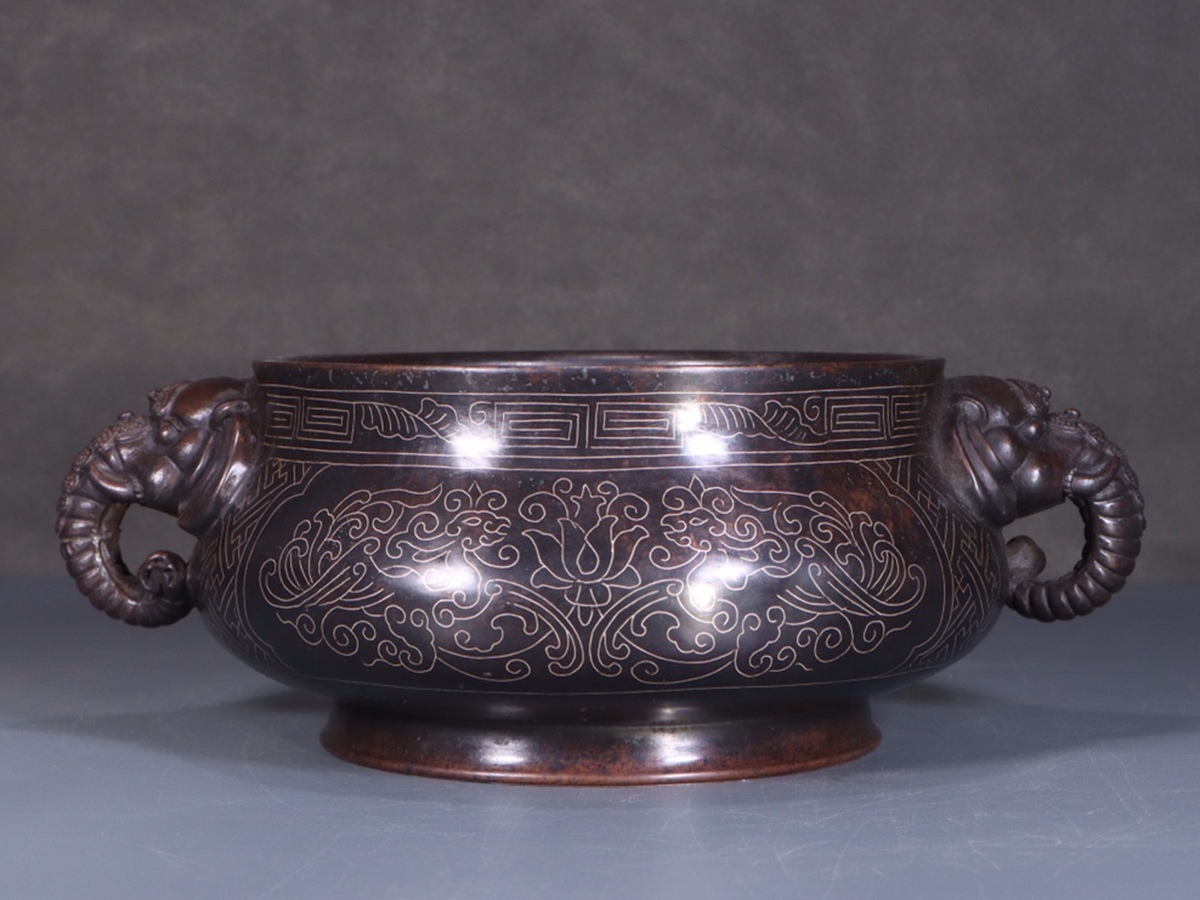 ▽鴻▽明時代 石叟銘 銅胎 錯銀絲 象鼻耳香炉 時代物 中国古美術 骨董品拍卖