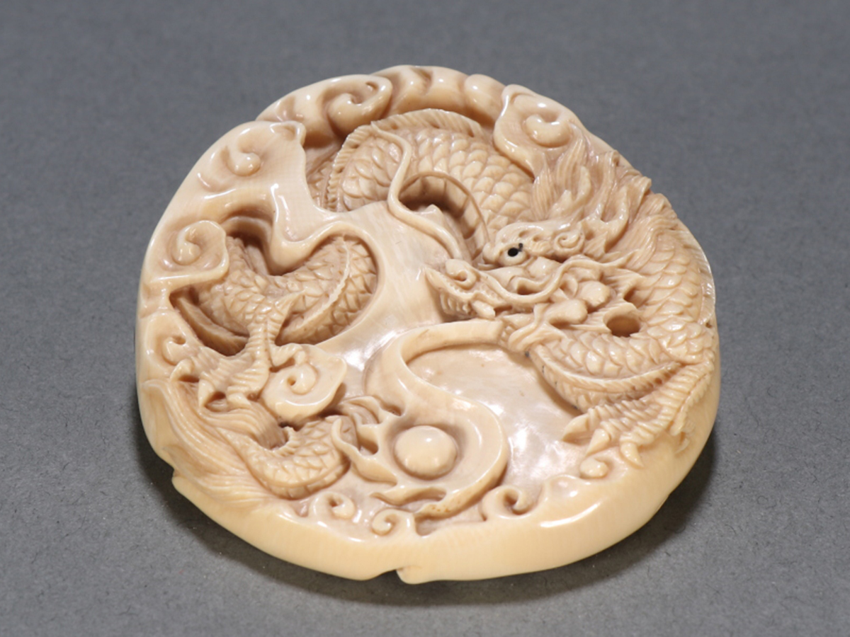 ▽鴻▽清時代 特殊白材 龍紋掛件 時代物 中国古美術 骨董品拍卖