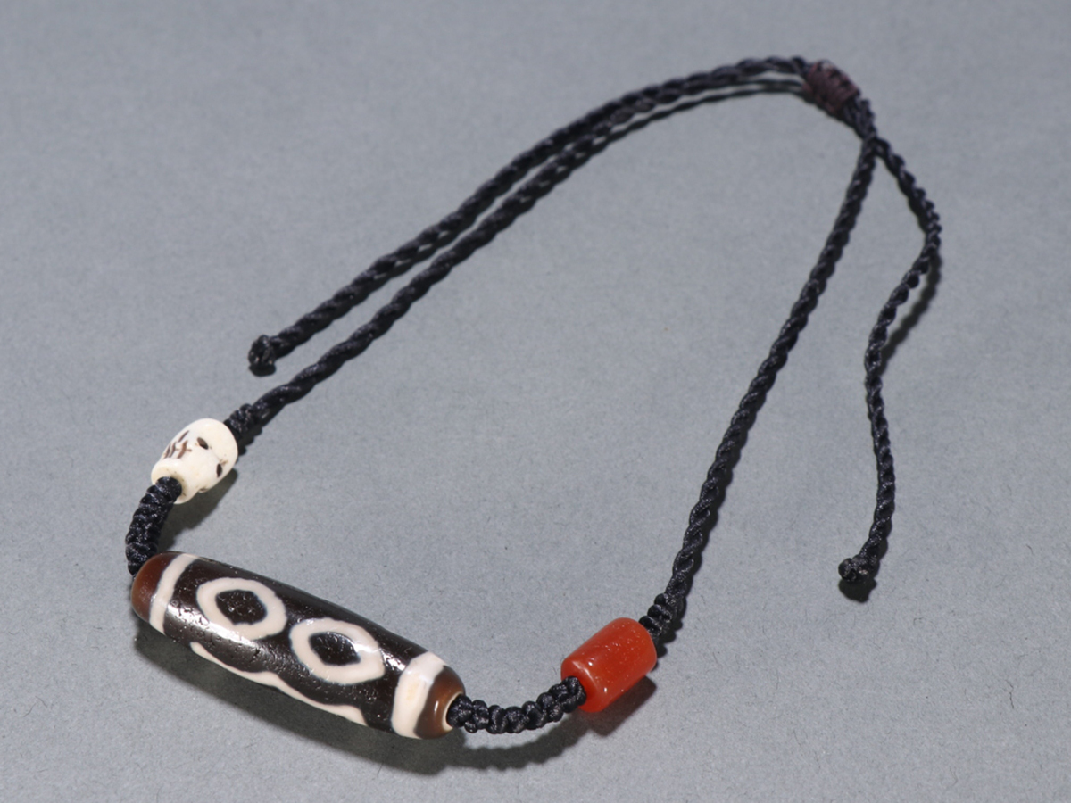 ▽鴻▽清時代 三眼天珠掛件 時代物 中国古美術 骨董品拍卖