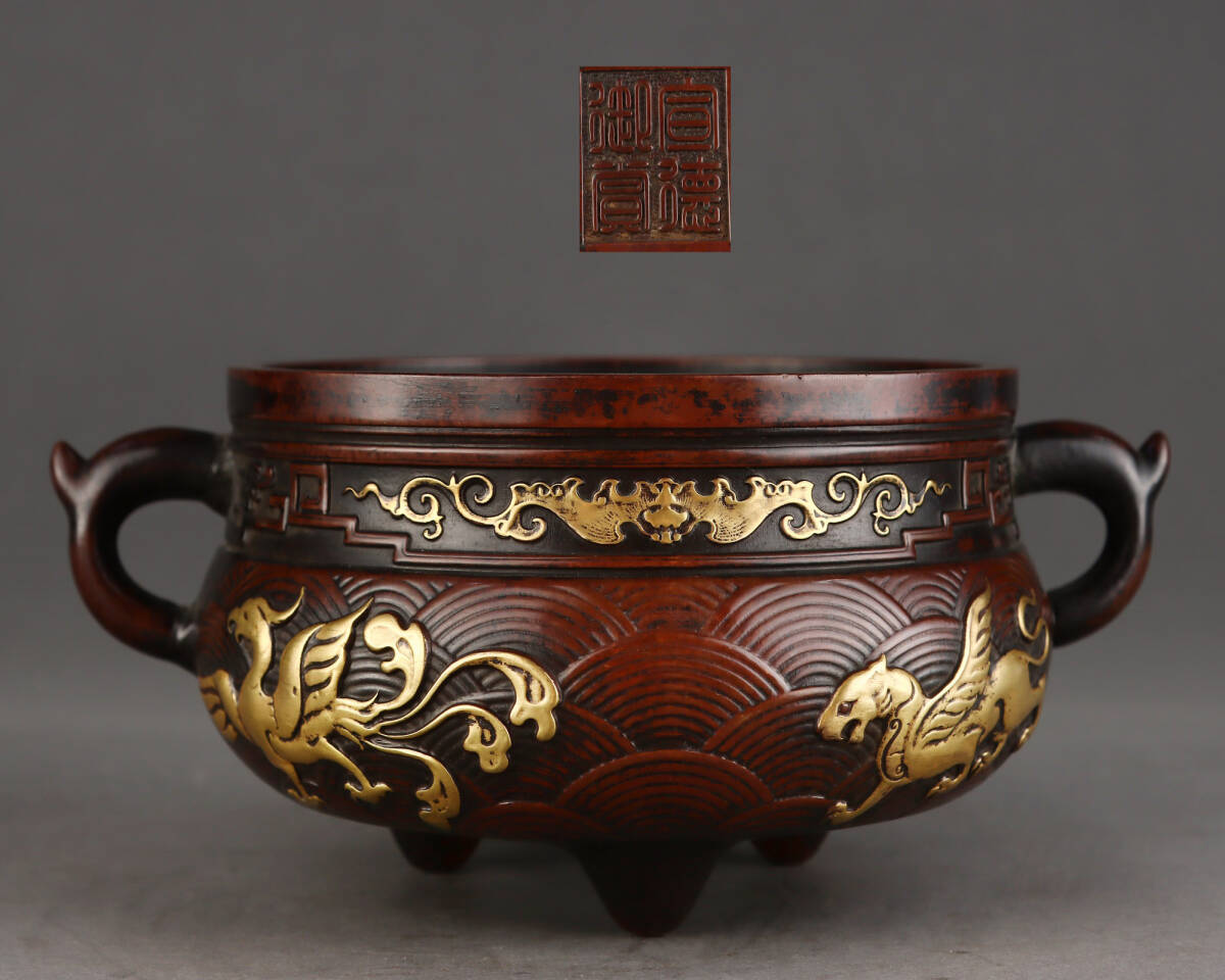 ▽鴻▽明朝時代 古銅流金彫 四神獣紋双耳三足炉 宣徳御賞 時代物 中国古美術 骨董品拍卖