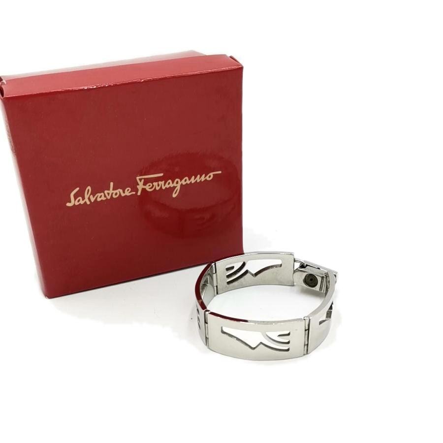 送料無料 美品 サルヴァトーレフェラガモ バングル ブレスレット アクセサリー 伊製 イタリア製 シルバー系 レディース拍卖