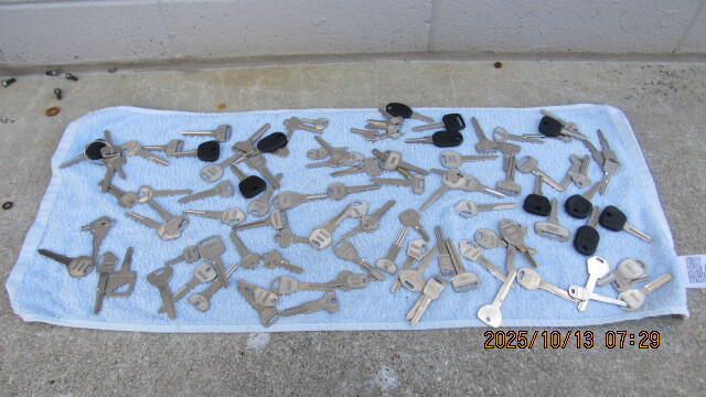 ブランクキー 新品 約100本 バイク等拍卖