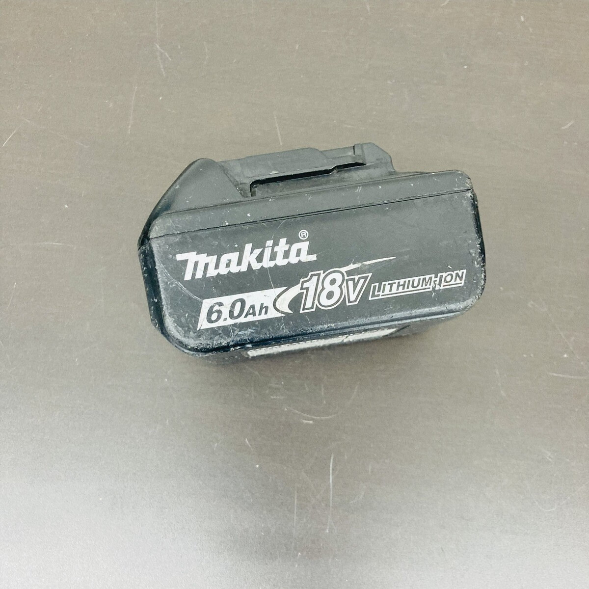 BL1860B Makita バッテリー 6.0Ah 18V  ※2400010563041拍卖