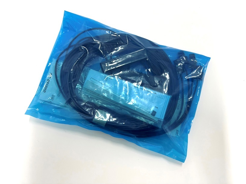 ケンウッド純正品★T9A-0136-00/フィルムアンテナコードセット 新形状/MDV-M911HDL/MDV-S711HDWなど/S708などに流用可!拍卖