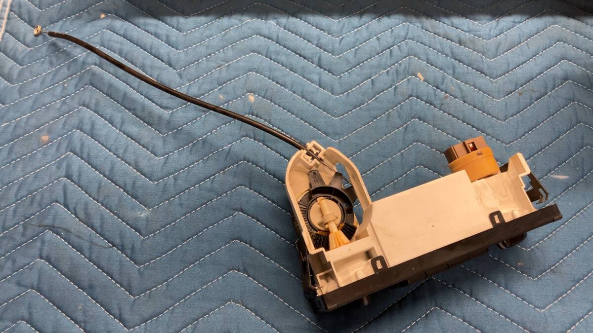 ☆H19 SK82VN バネット ボンゴ エアコンパネル 中古☆拍卖