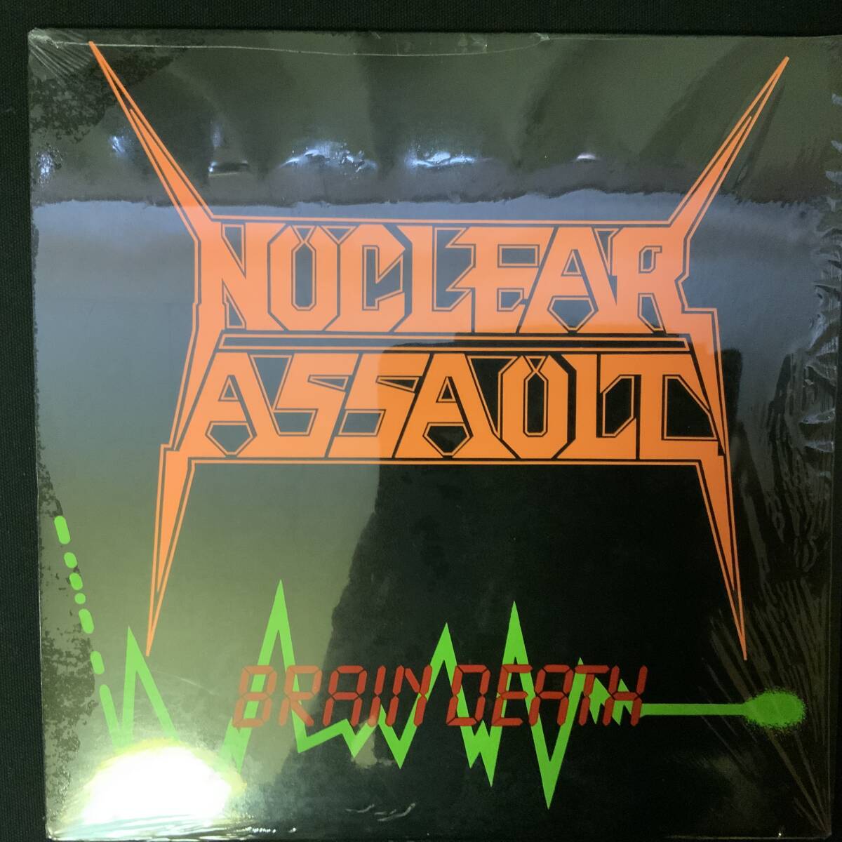 【LP】 Nuclear Assault / Brain Death / 88561-8119-1 レコード拍卖