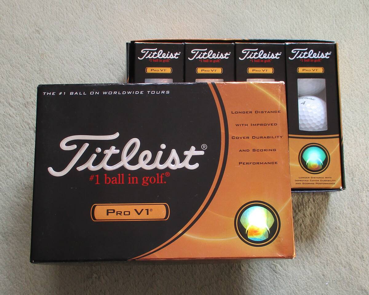 《未使用品》 タイトリスト【Pro V1】×1ダース (「OWN NAME」あり/箱に傷みあり)拍卖
