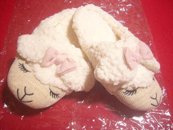 【未使用】バスアンドボディワークス もふもふ スリッパ 羊 ルームシューズ 滑り止め付き Bath & Body Works Lambie Slippers ビンテージ拍卖