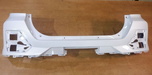 NHM5Xc01★A200A A201A A202A A210A A200S A201S A202S A210A★ライズ ロッキー★★純正リアバンパー★★52159-B1310★パール★きれい★拍卖