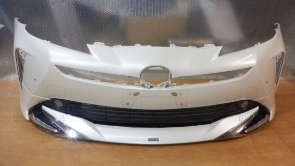 HDT5Xc04★ZVW51★ZVW55★50系★プリウス★後期★★純正フロントバンパー★★52119-47978★パール★モデリスタスポイラー付★ICONIC STYLE拍卖