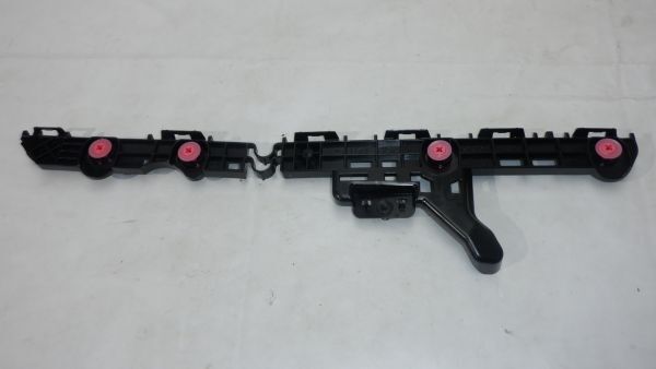 NHM5Xc08★ZWR90W ZWR95W MZRA90W MZRA95W★90系★ノア★ヴォクシー★★リアバンパーサポート★★左★52156-V1010★未使用★リテーナー★拍卖