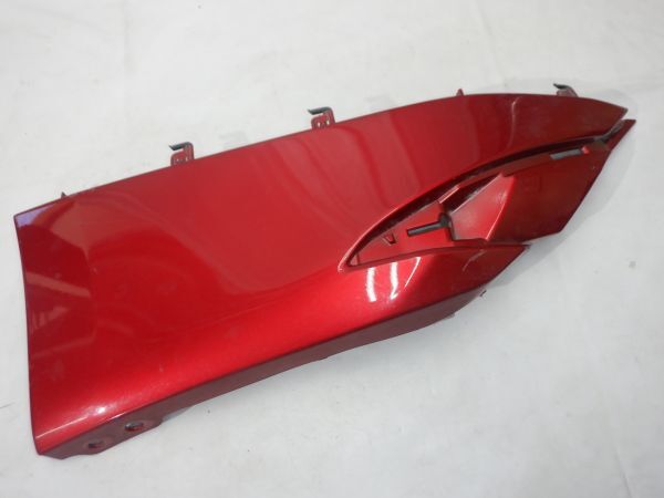 MLF5Xc13★ZVW50★ZVW51★ZVW55★50系★プリウス★リアバンパーエクステンションフィラー★左★52566-47020★赤★リアバンパーサイド下部拍卖