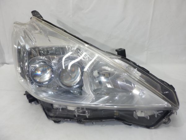 MLF5Xc19★ZVW40W★ZVW41W★プリウスα★プリウスアルファ★前期★★純正LEDヘッドライト★★右★KOITO 47-42★迅速発送★送料安い★拍卖