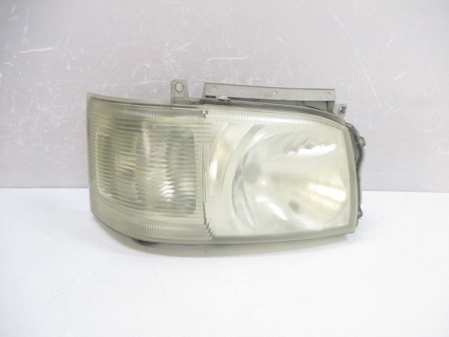 【即決有】 トヨタ ハイエース 200系 1型 2型 純正 右 ヘッド ライト ハロゲン KOITO 26-117 打刻 47 (B046642)拍卖