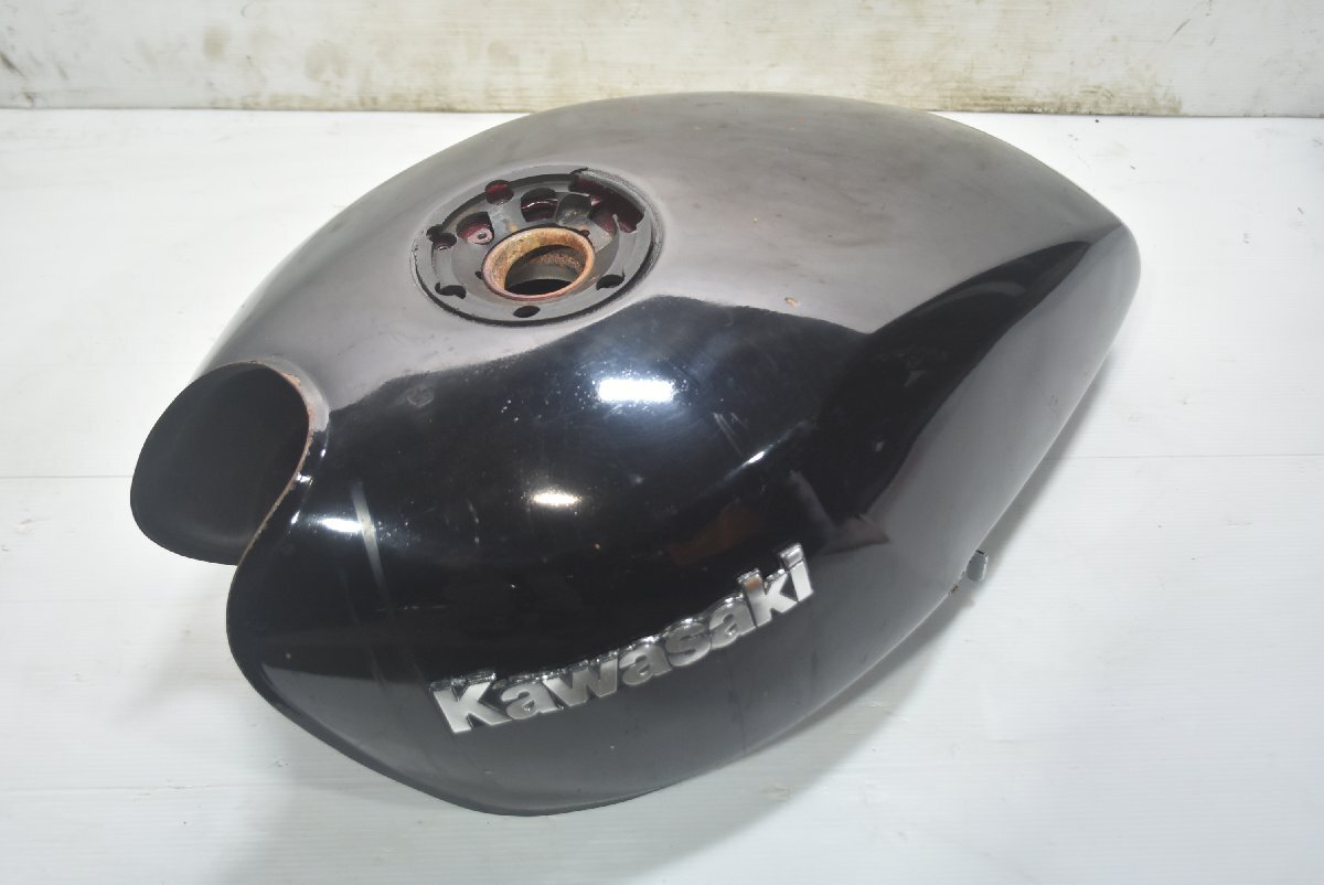 ゼファー400 ZR400C ガソリンタンク 凹みあり ZR400C-0899** カワサキ【F】A-452拍卖