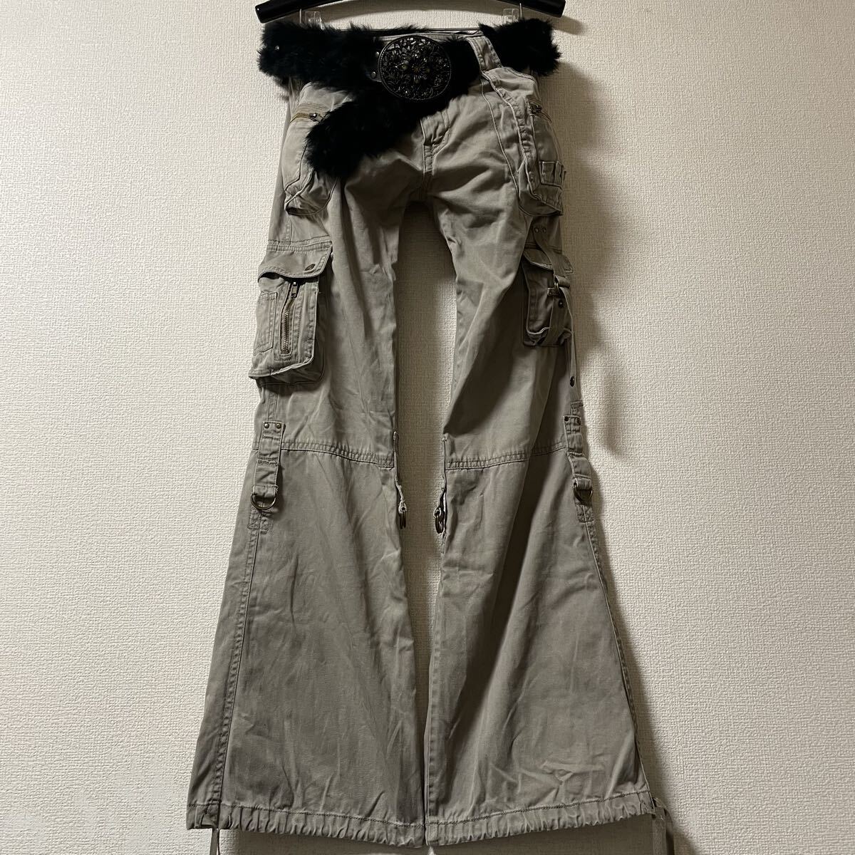 archive japanese label gimmick fur belt Flare Cargo pants bell bottoms grunge 00's y2k ギミック ファー ベルト フレア カーゴパンツ 拍卖