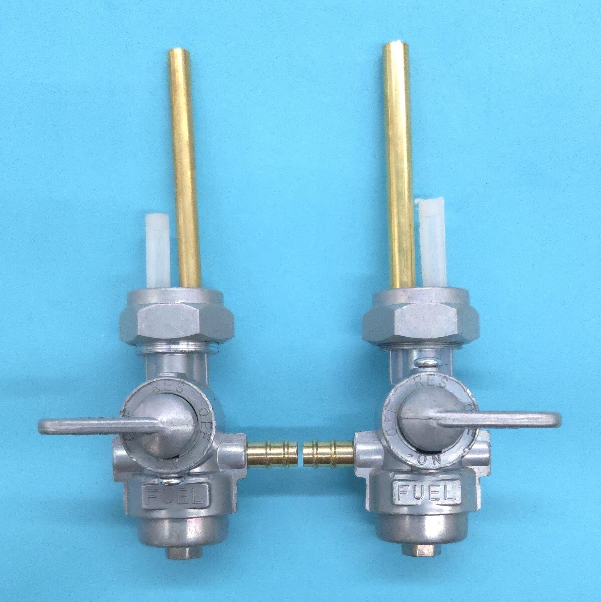 30日保証 左右SET 非対称 ビス穴レバー純正同様 穴埋無 W1 W1SA W3 W1S 650RS 純正タイプ 燃料コック ガソリンコック 51023-045 51023-046拍卖