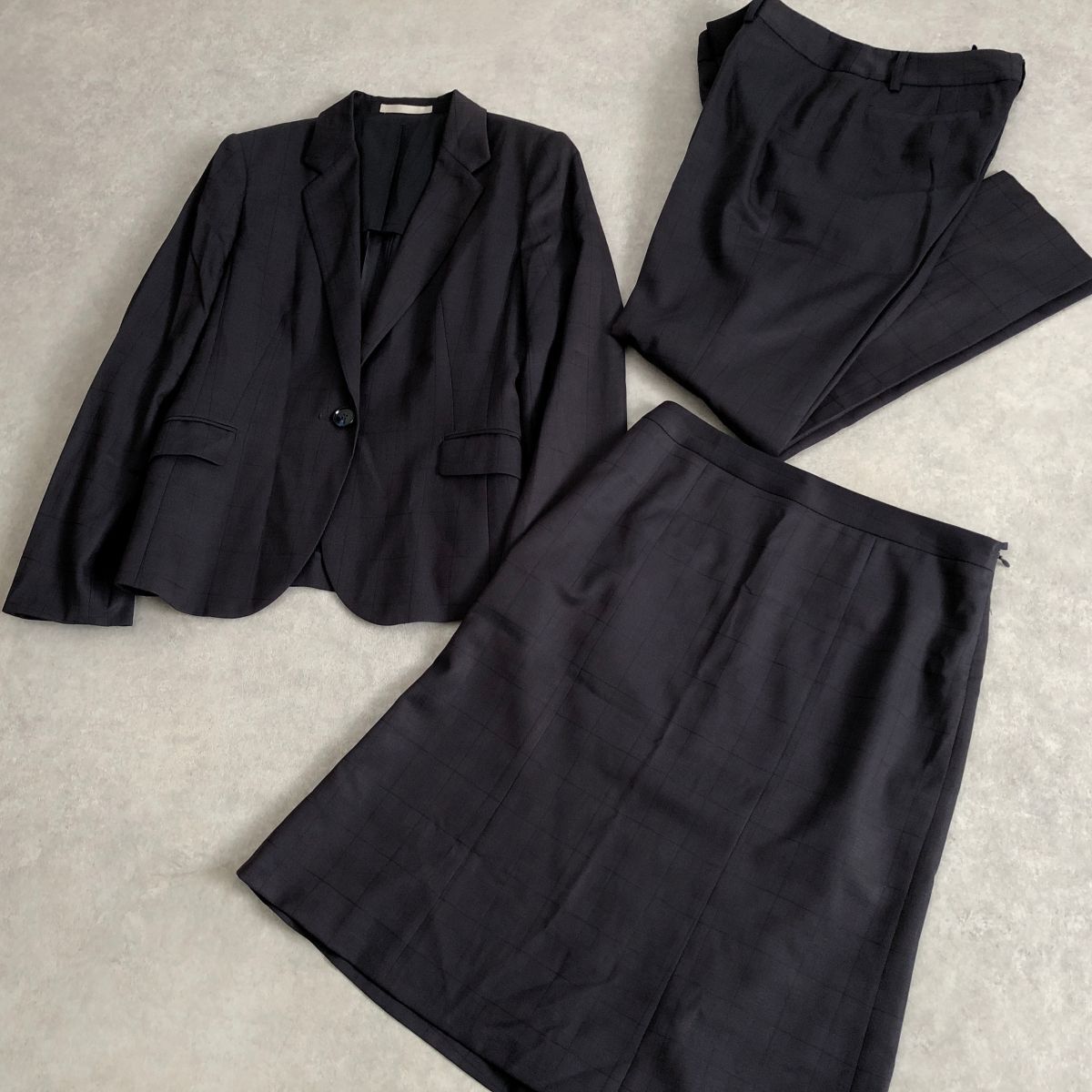 LES MUES●3点セット パンツ&スカート レディース スーツ 就活 内定式 入社式●レミュー拍卖