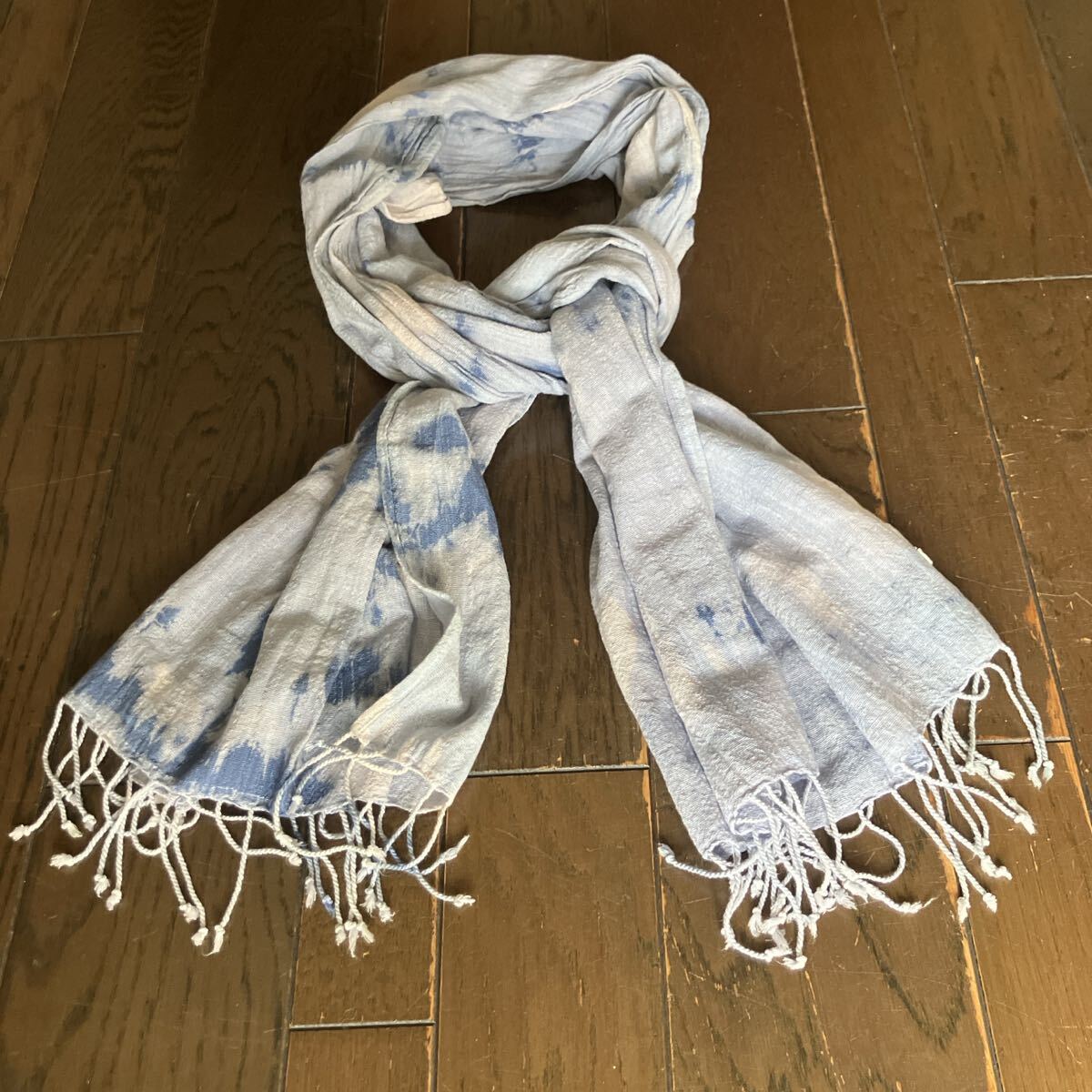 ガイジンメイド、手染め抜染インディゴスカーフ Freeサイズ拍卖