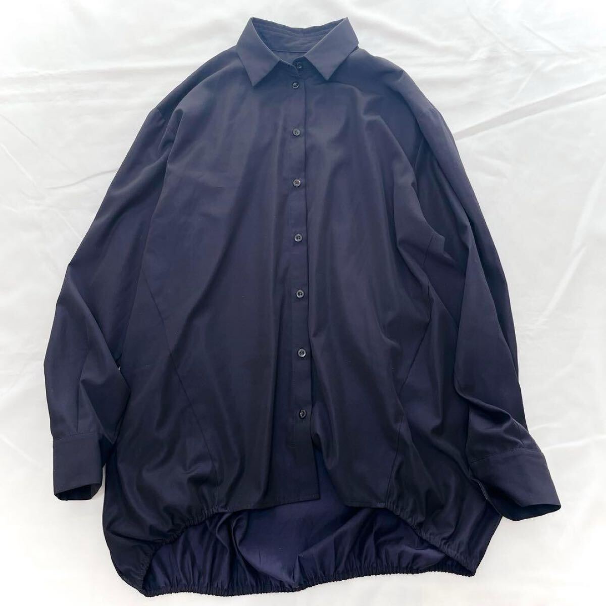 美品◆RIM.ARK リムアーク Back balloon big SH バックバルーンビッグシャツ◇紺 ネイビー 38 オーバーサイズ ユニセックス 長袖 ゆったり拍卖