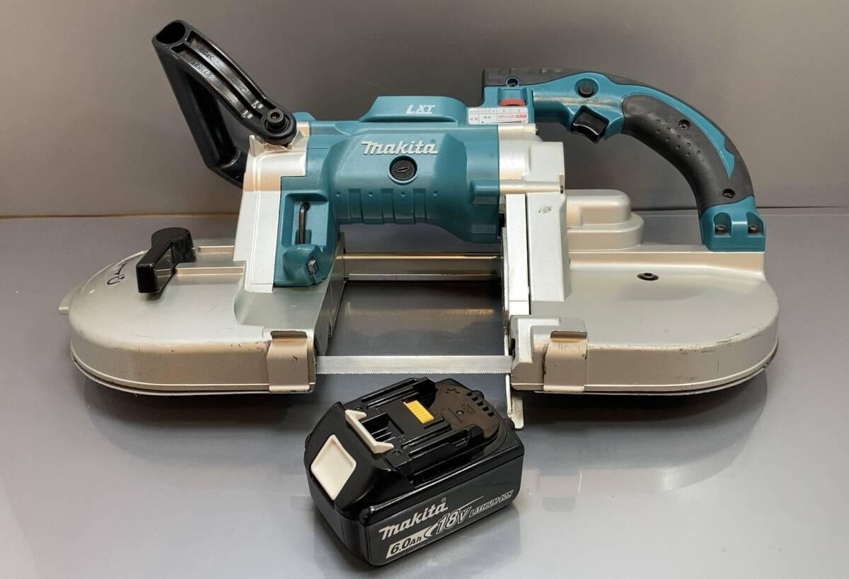 makita 18v 6Ah 充電式ポータブルバンドソー PB180D + 6Ahバッテリー(充電回数:42回) セット 無段変速 丸パイプ:120mm 角パイプ:120×120mm拍卖