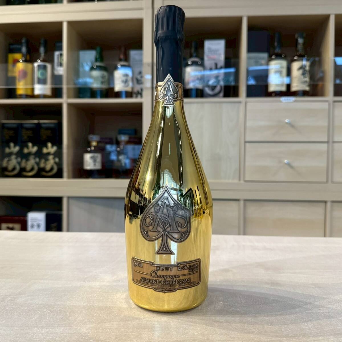 100738 ARMAND DE BRIGNAC(アルマンドブリニャック)ゴールド 12.5% 750ml ※ボトルダメージ有り拍卖