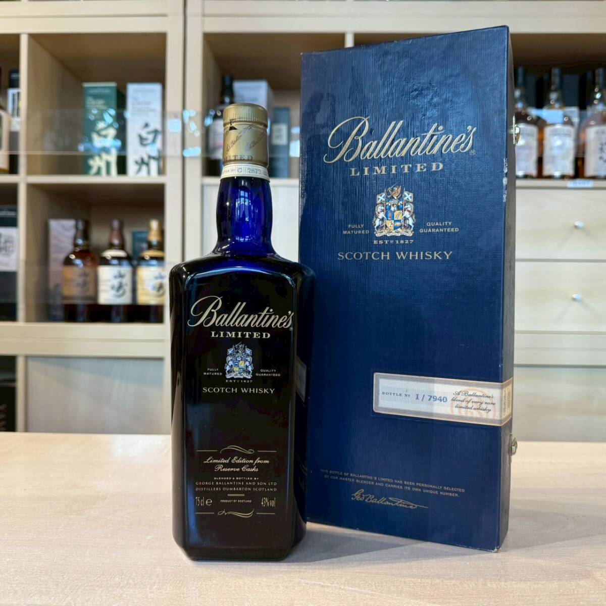 102290 バランタイン リミテッド 箱付 BALLANTINE'S LIMITED EDITION 750ml 43%拍卖