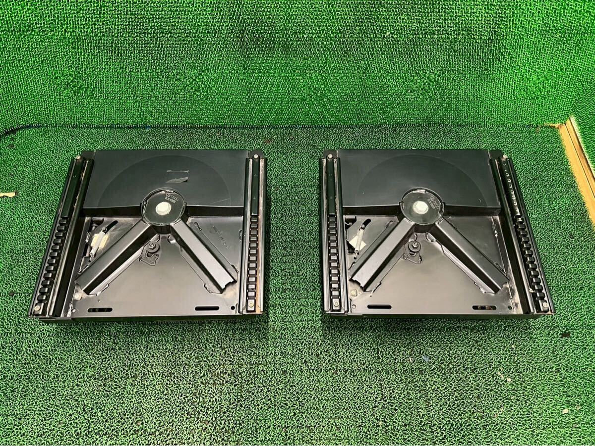 売り切り値下げ!!VW ヴァナゴン T4 7フロント 回転対座 シート ベース 左右 ISRI 検索 キャンピング 運転席 助手席 回転シート 当時物 拍卖