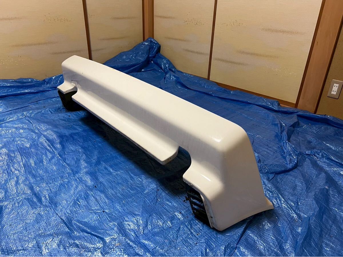 フォルクスワーゲン ゴルフカブリオ  初期型 リアバンパー マフラー口 2個  希少 補修ベース ホワイト 希少につき売り切り拍卖