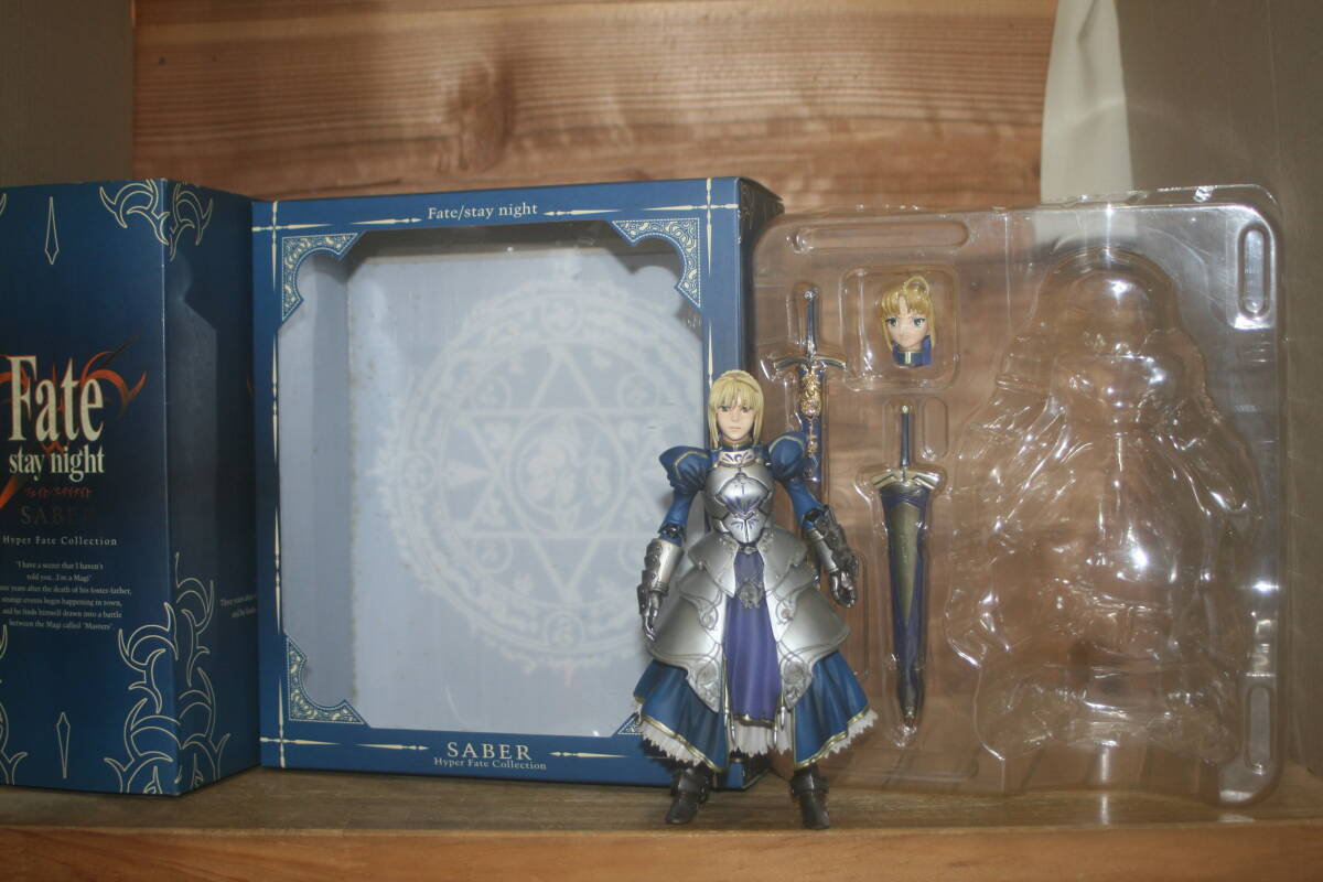 開封品♪ セイバー Fate stay night Hyper Fate Collect アクションフィギュア (エンターブレイン,遠坂凛,ライダー,間桐 桜,カレン)拍卖