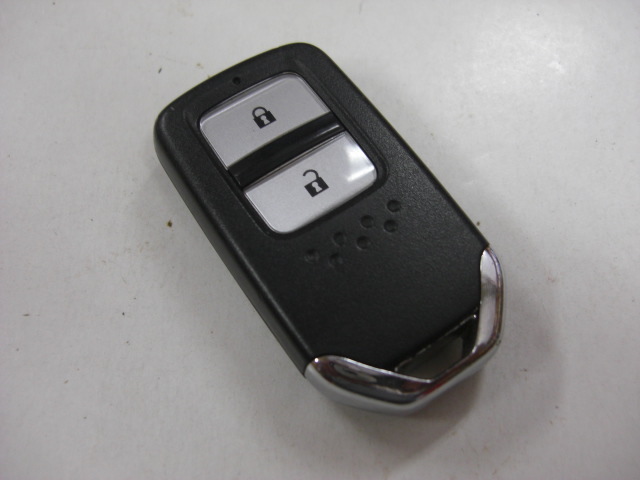 綺麗 動作確認済 ホンダ 純正 スマートキー 72147-T5C-J01 フィット GP5 ハイブリッド シャトル GP8 ヴェルゼ RU3 リモコンキー 送料安拍卖