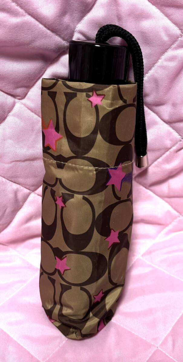 ★★COACH◆正規品◆晴雨兼用折り畳み傘◆シグネチャー×スター柄マルチカラー◆ほぼ未使用品★★拍卖
