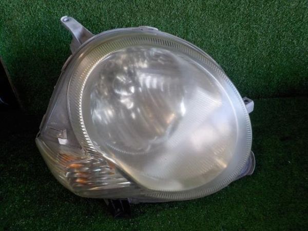 トヨタ シエンタ NCP81G 右 ヘッドライト ライト ランプ R ヘッドランプ TOYOTA 中古 HID キセノン 点灯テストOK 拍卖