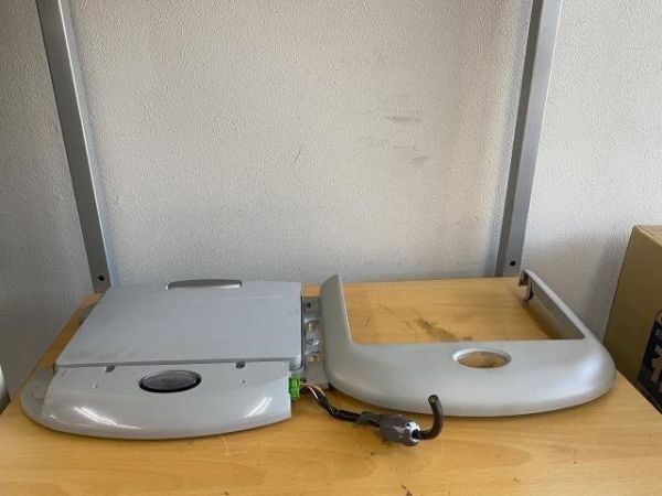 セレナ 日産 CC25 アルパイン ALPINE フリップダウンモニター 後席モニター モニター リモコンなし本体のみ拍卖