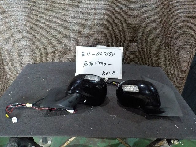 日産 ノート DBA-E11 左右 サイドミラー ドアミラー ミラー ウインカー付 B028 拍卖