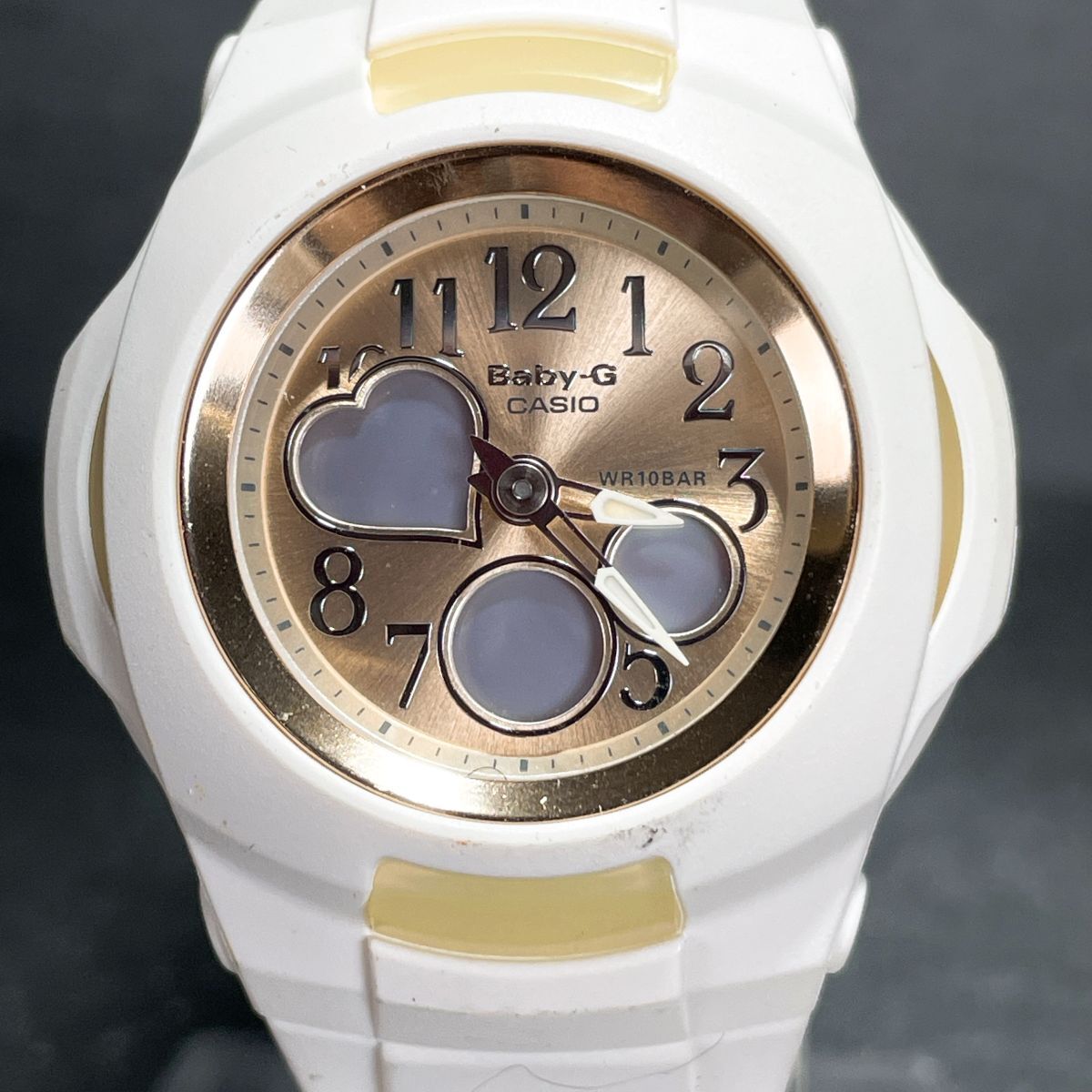 美品 CASIO カシオ Baby-G ベビージー BG-90-7B 腕時計 アナデジ クオーツ 多機能 カレンダー ゴールド文字盤 ホワイト ラバーバンド拍卖