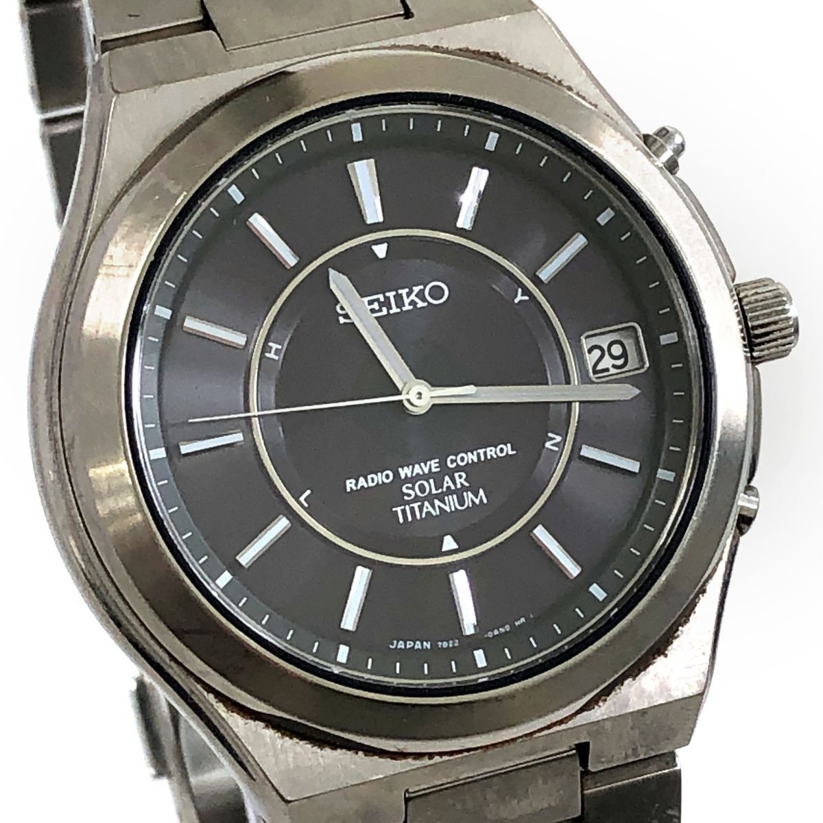 美品 SEIKO セイコー SOLAR TITANIUM 腕時計 7B22-0AF0 電波ソーラー アナログ ラウンド シルバー チタン シンプル カレンダー 動作確認済拍卖