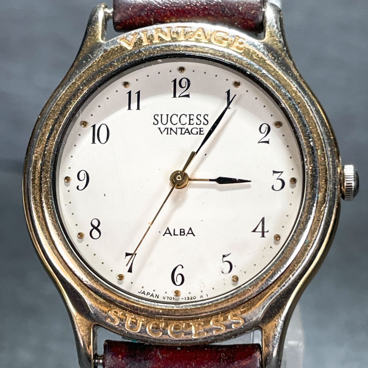 SEIKO セイコー ALBA アルバ SUCCESS V701-1320 腕時計 アナログ クオーツ 3針 レザーバンド ラウンド 新品電池交換済み 動作確認済み拍卖