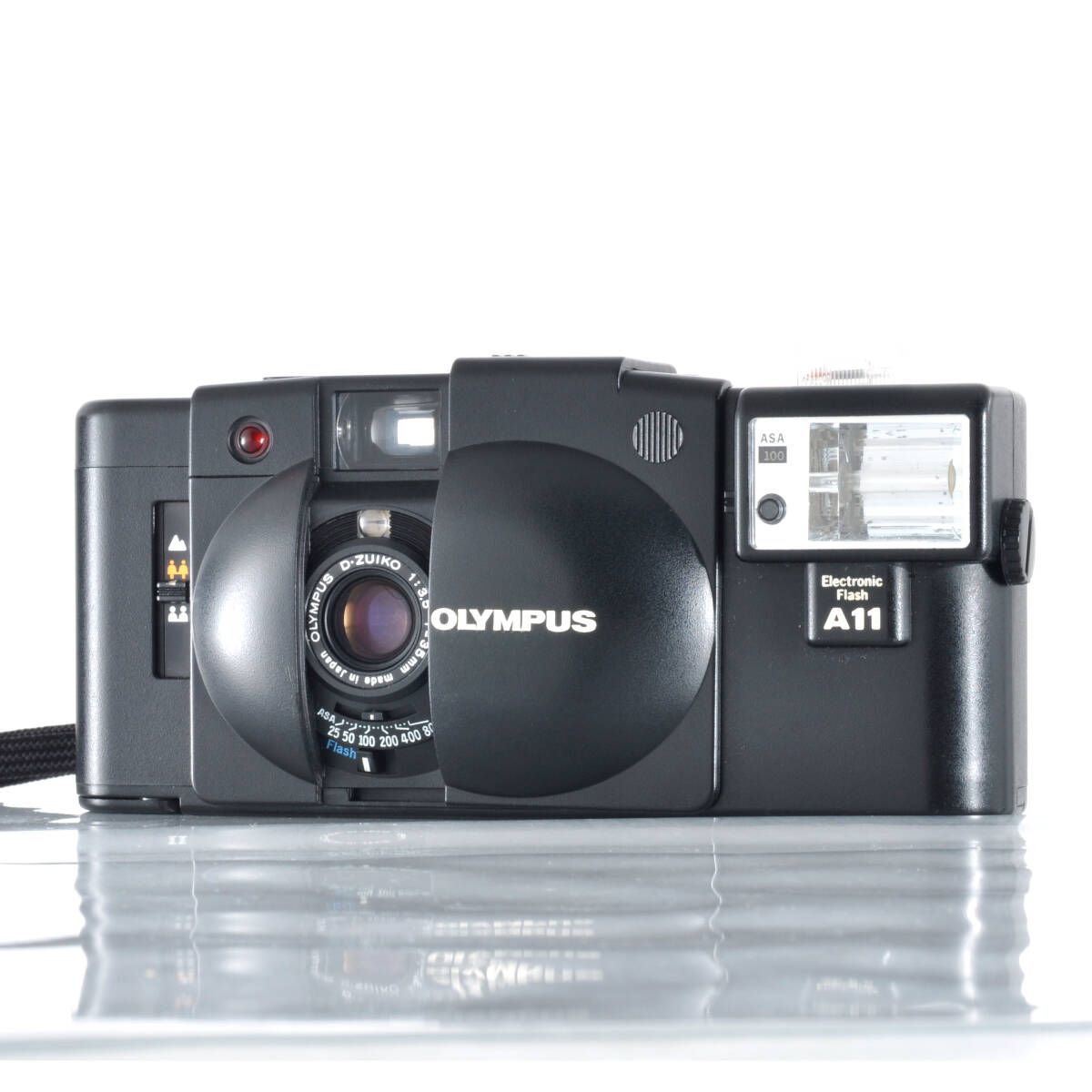 【オリンパス】美品!OLYMPUS XA2 + A11 フラッシュ コンパクトフィルムカメラ #K929拍卖