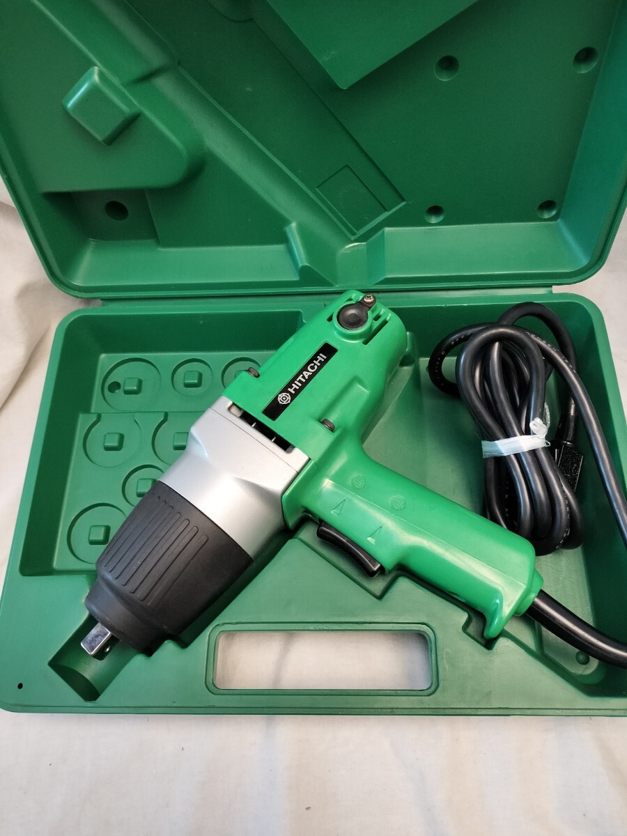 日立工機の16mmインパクトレンチ WH16 使用は少ないと思います。目立つたキズ汚れは無い状態の良い美品 専用ケース付き 動作は確認済み拍卖