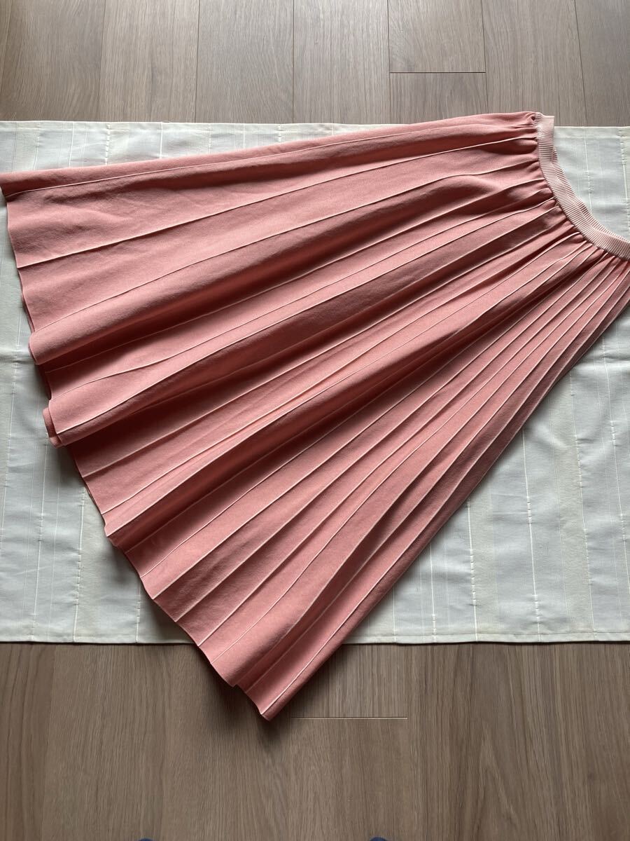 STRASBURGO*ストラスブルゴ◆可愛い*ミラノリブ*ウエストフリーのニットスカート*サクラピンク*ストライプ*Mぐらい*ミモレ丈拍卖