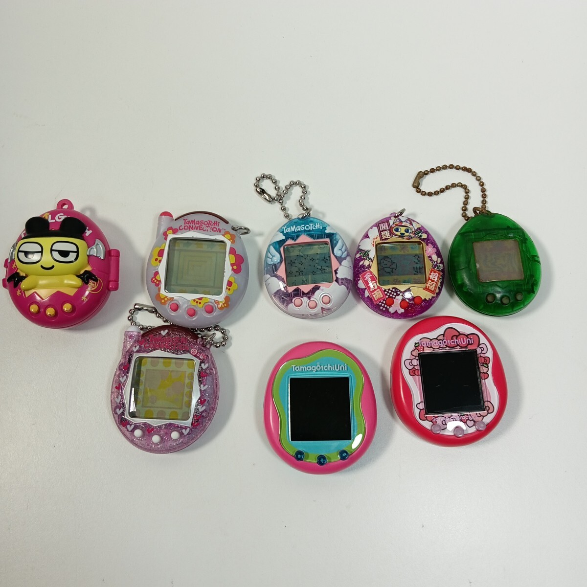 Tamagotch uni/たまごっちユニ サンリオコラボ他 たまごっち7個まとめて拍卖