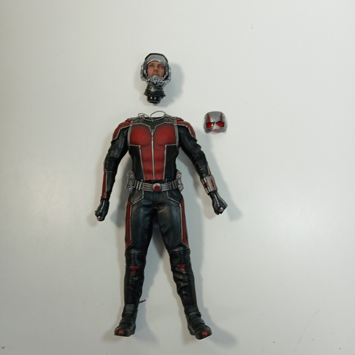 Hot Toys/ホットトイズ アントマン 可動フィギュア 現状品 拍卖