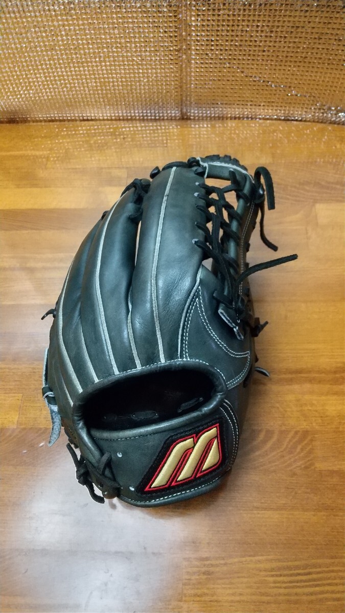 ミズノ ビクトリーステージ 硬式 三塁手用拍卖