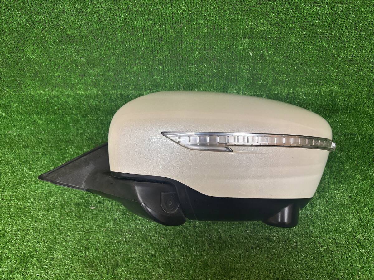 ★☆エクストレイル T32/NT32 前期 純正左ドアミラー パールQAB カメラ付 ヒーター付 13ピン☆★拍卖