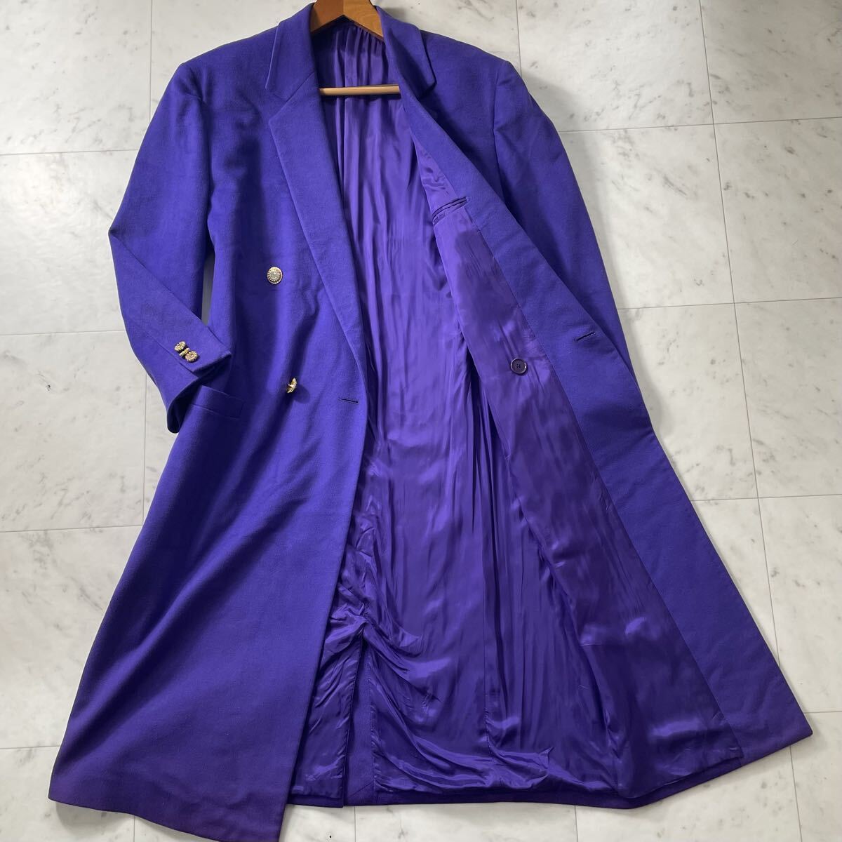 超弩級XXL相当!!!豪華カシミヤ使用!!!【ジャンニヴェルサーチ VERSACE】幻の逸品!!! チェスターコート ダブル◎ 金ボタン◎ ロング◎ 拍卖