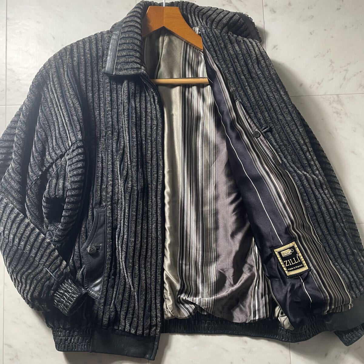 超弩級XXL相当!!!人類史に残る逸品!!!【ジリー ZIRRI】ボンバージャケット ブルゾン ベロア◎ 裏地シルク100%◎ ストライプ◎ レザー切替◎拍卖
