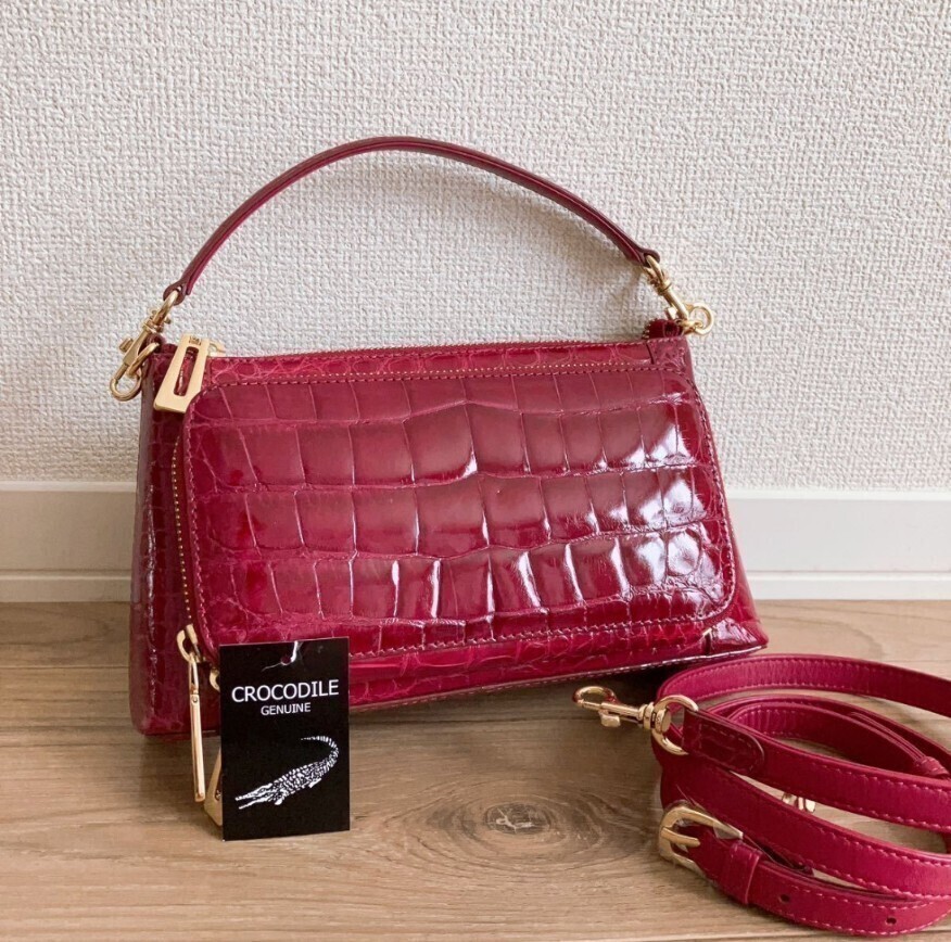 【極美品】 クロコダイル Crocodile 2way ウォレット ショルダーバッグ シャイニング レッド拍卖