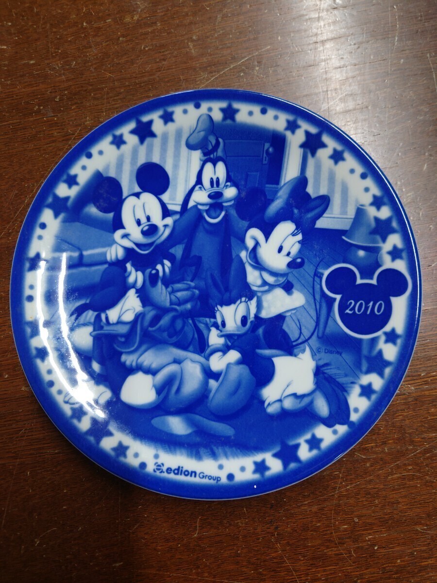 【新品未使用】 イヤープレート♪【 ミッキーマウス】♪ 2010年 日本製 非売品 磁気拍卖