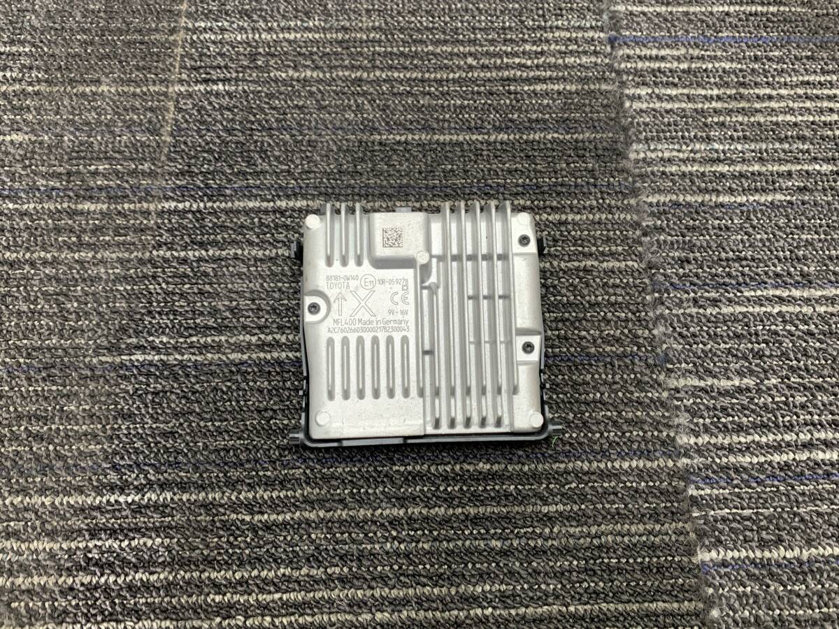 エスクァイア ZWR80 フロントカメラ 運転支援システム用 88181-0W140拍卖